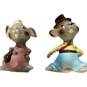 Vintage Ceramic Mouse Salt and Pepper Shakers Figurines in Pink and Blue